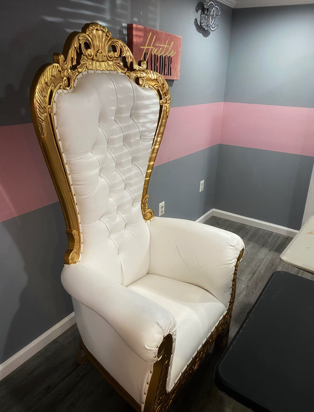 Thrown Chair Rental